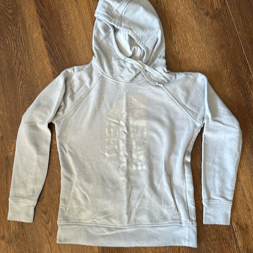 Women’s The North Face Hoodie Sweatshirt